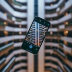 iPhone XS vs Galaxy S10
