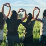 Having many good friends is impossible