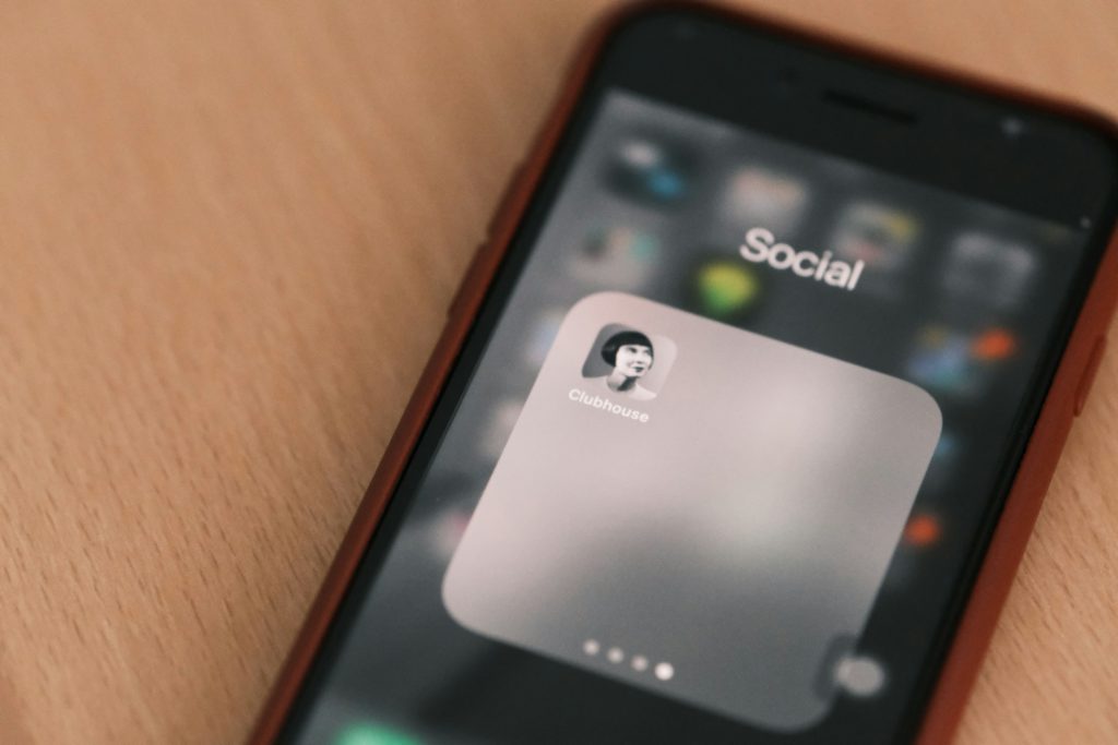 Social Media Sites Hiding Likes