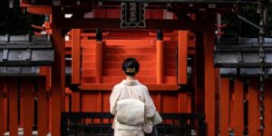 A sleepless night at a Kyoto hotel